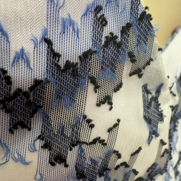 SALE: 3/$25 - Calvin Klein cami - Medium - white/blue/black - textured - NWT - Picture 5 of 12